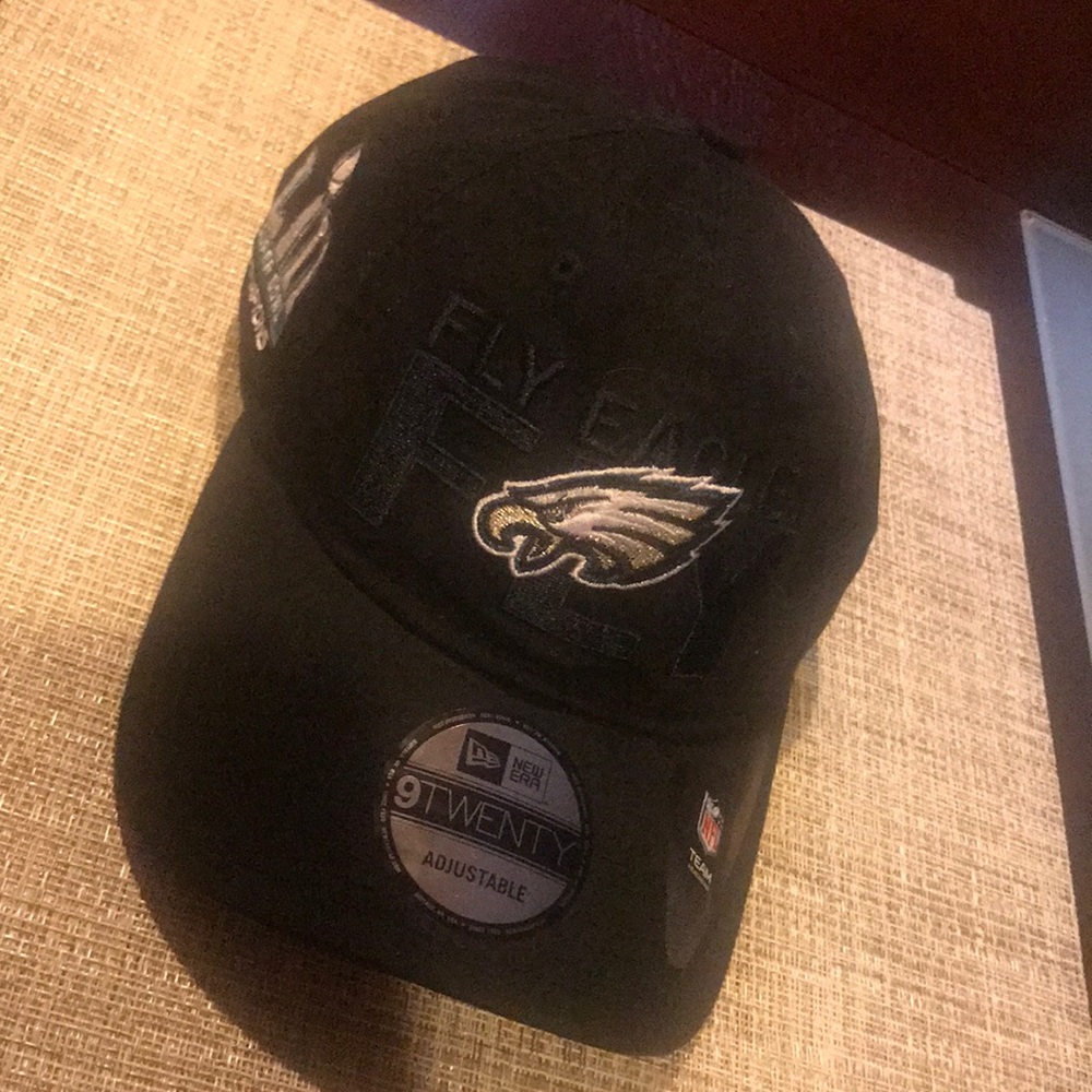 New Era Adjustable EAGLES  Cap